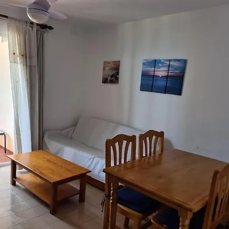 Service Lazaro - Aguamarina 1 *