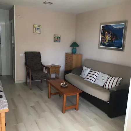 Service Lazaro - Aguamarina 1 *