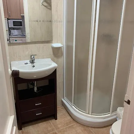 Апартаменти Service Lazaro - Aguamarina 1 *