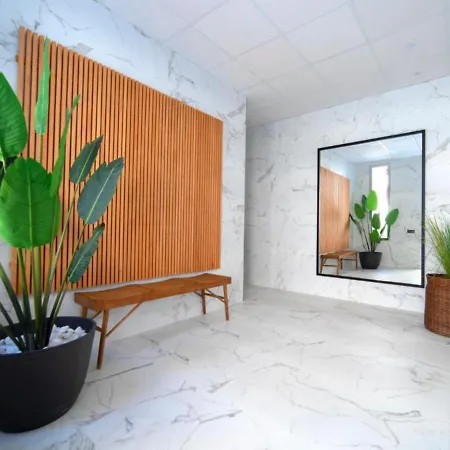 Service Lazaro - Aguamarina 1 アパート