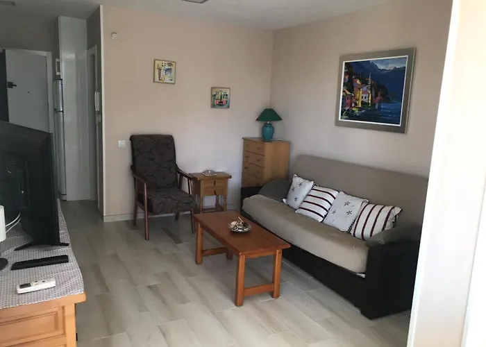 Service Lazaro - Aguamarina 1 *