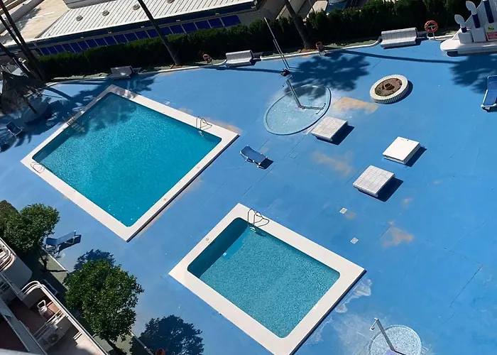 Service Lazaro - Aguamarina 1 *