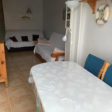 Service Lazaro - Aguamarina 1 *